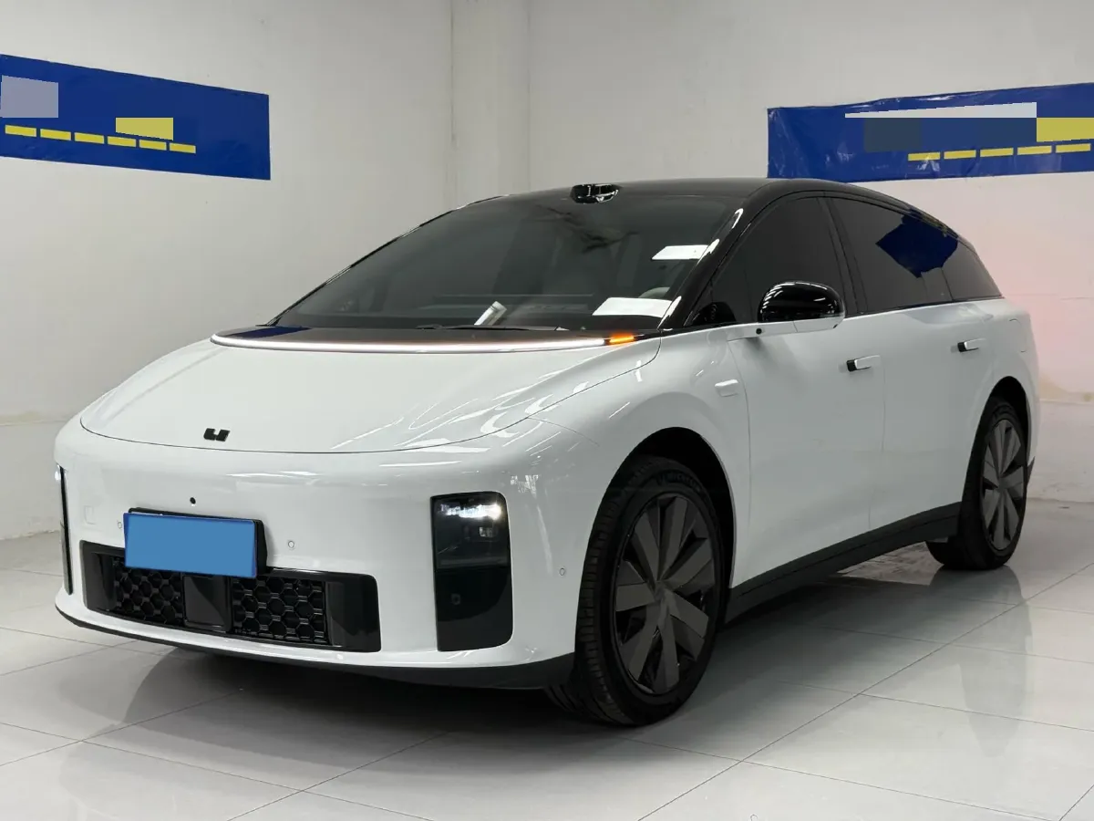 2025 Li i6 BEV,autocango,china used car exporter,china ev exporter,chinese used car exporter,chinese used ev exporter