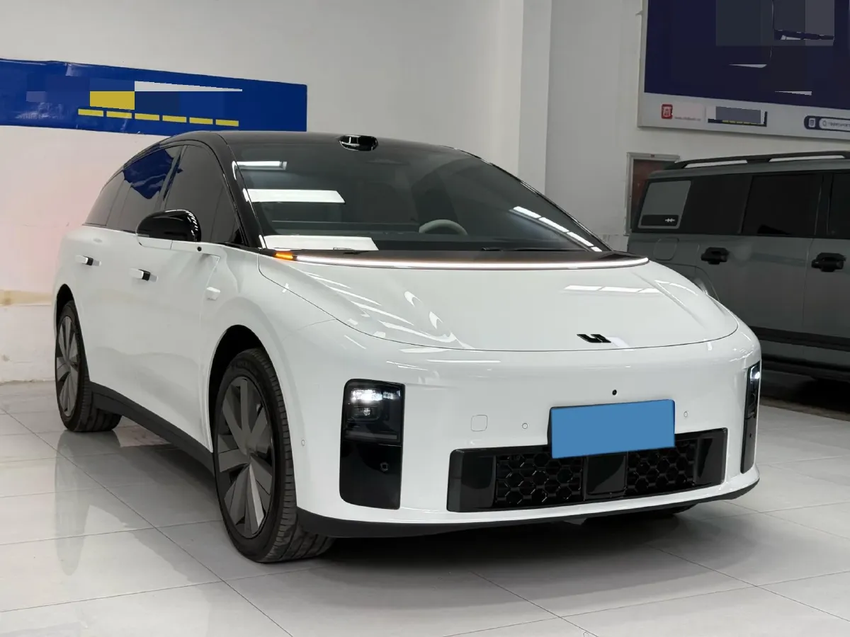 2025 Li i6 BEV,autocango,china used car exporter,china ev exporter,chinese used car exporter,chinese used ev exporter