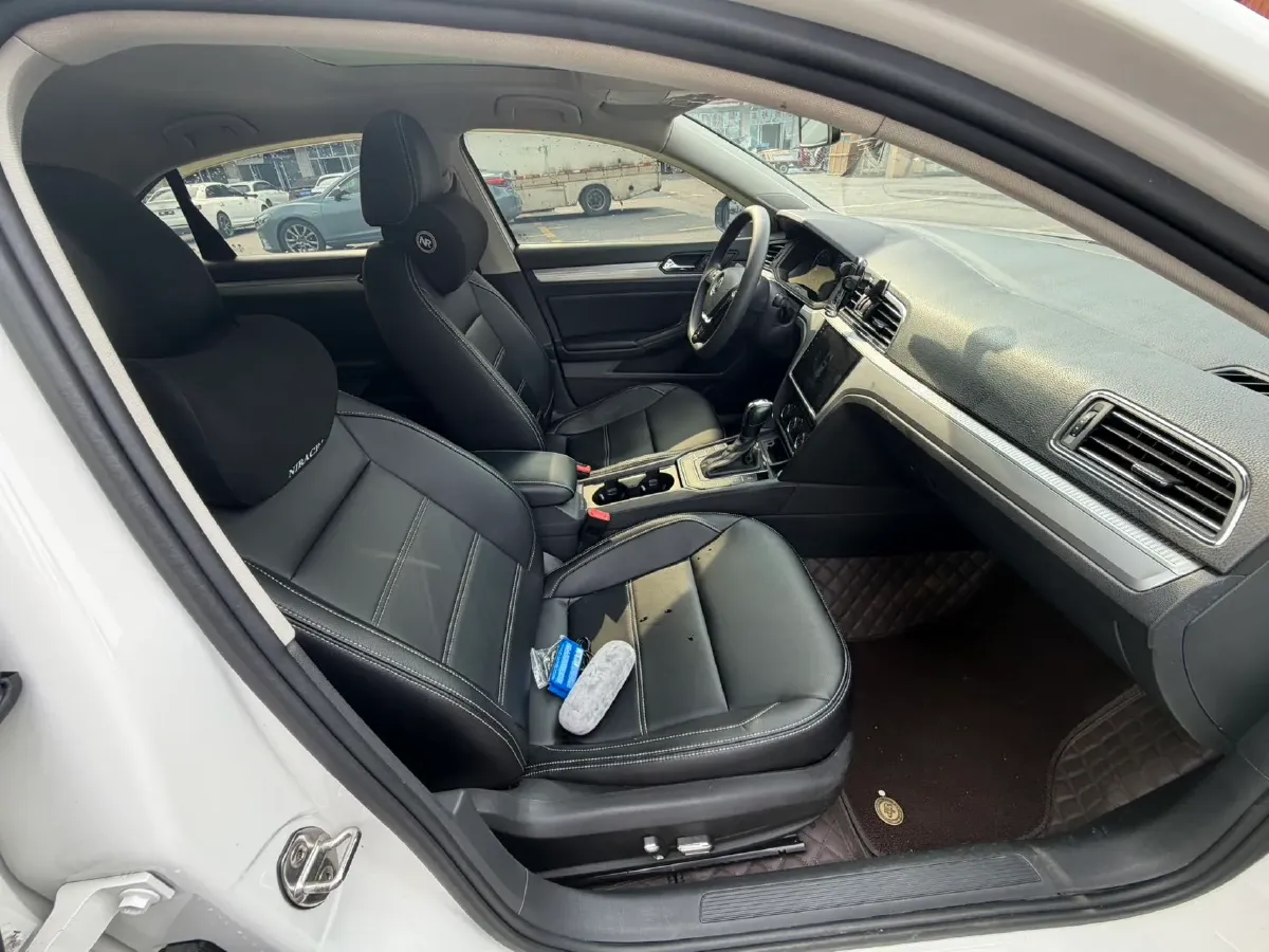 2019 Volkswagen T-Cross 1.4T 150HP L4 7DCT,autocango,china used car exporter,china ev exporter,chinese used car exporter,chinese used ev exporter