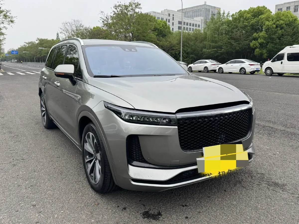 2020 Li ONE Range Extended 131HP REEV 40.5KWH,autocango,china used car exporter,china ev exporter,chinese used car exporter,chinese used ev exporter