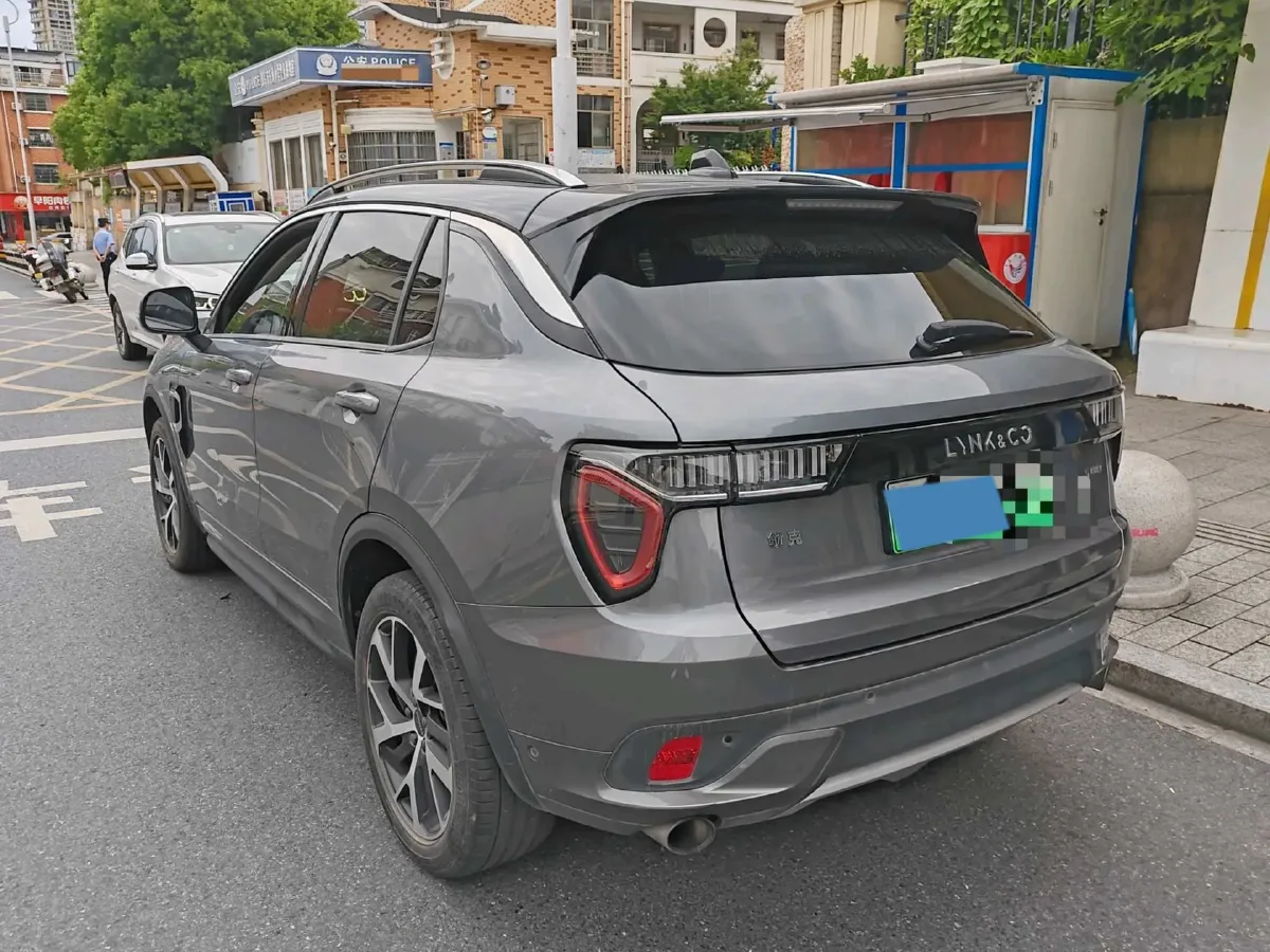 2018 Isuzu Mu-X 3.0T 177HP L4 6AT,autocango,china used car exporter,china ev exporter,chinese used car exporter,chinese used ev exporter