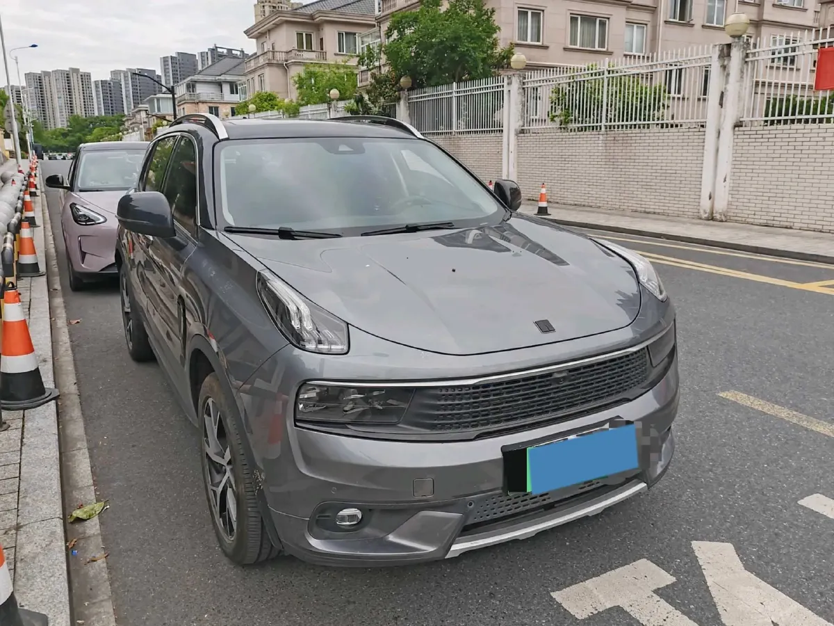 2018 Isuzu Mu-X 3.0T 177HP L4 6AT,autocango,china used car exporter,china ev exporter,chinese used car exporter,chinese used ev exporter