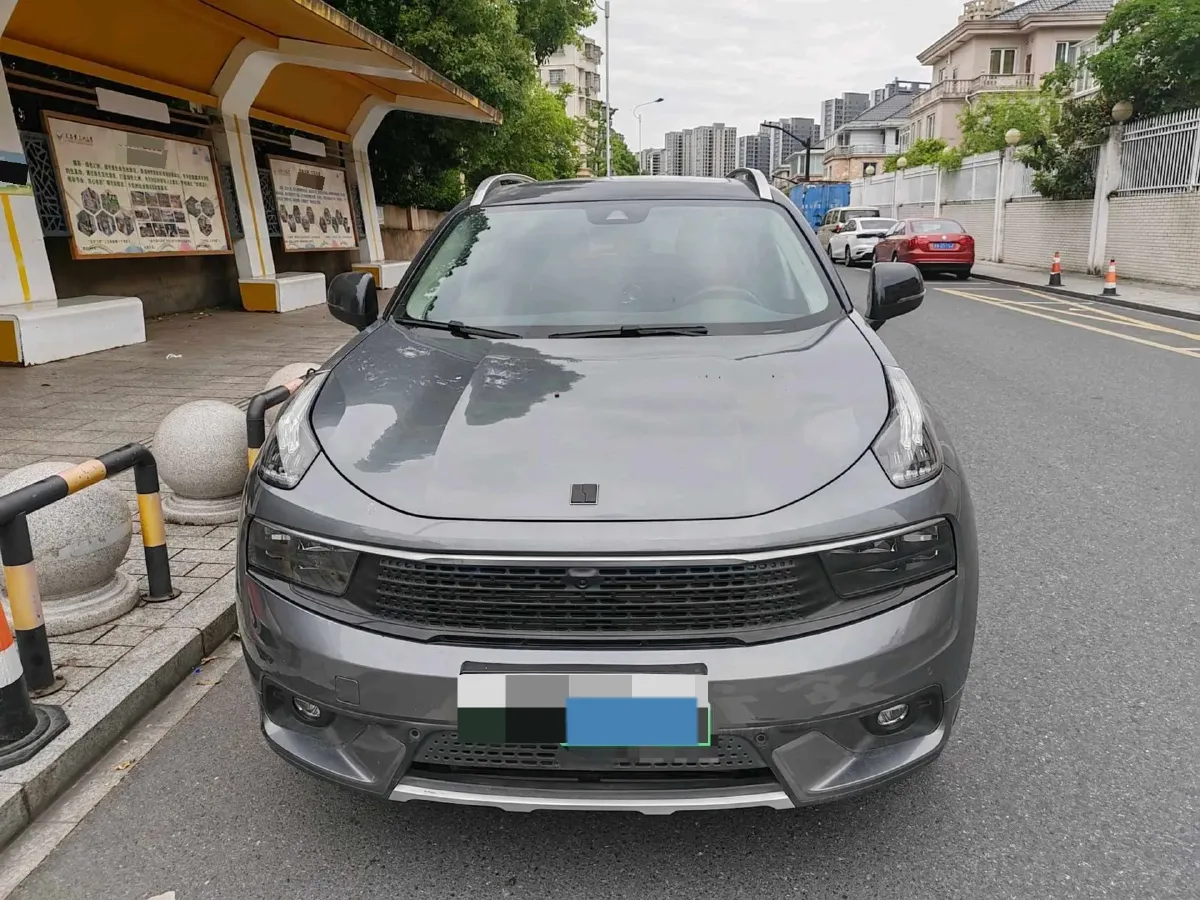 2018 Isuzu Mu-X 3.0T 177HP L4 6AT,autocango,china used car exporter,china ev exporter,chinese used car exporter,chinese used ev exporter