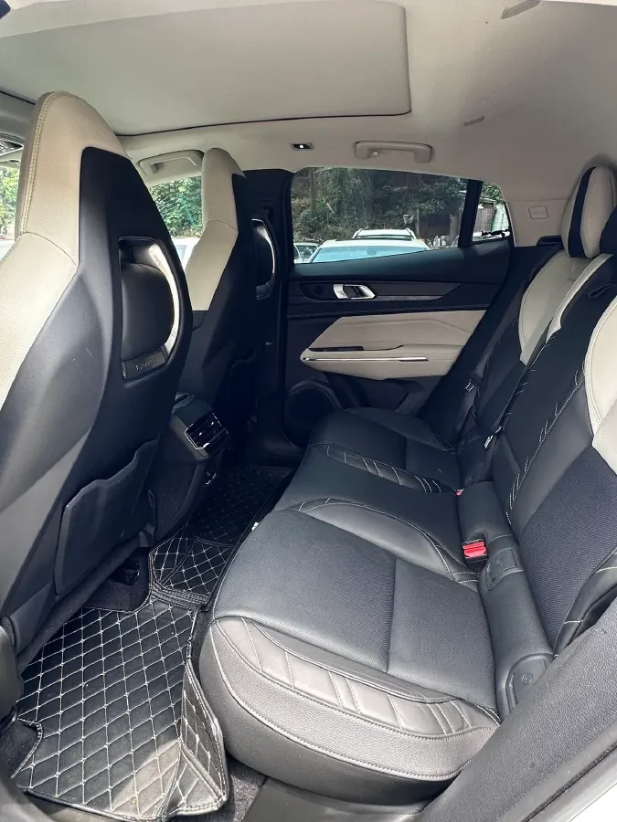 2020 LYNK&CO 05 2.0T 254HP L4 8AT,autocango,china used car exporter,china ev exporter,chinese used car exporter,chinese used ev exporter