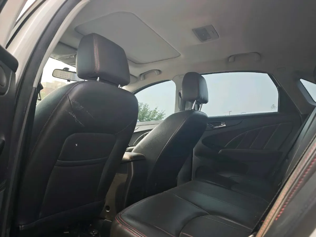 2017 Chery Arrizo 7 1.5T 147HP L4 CVT,autocango,china used car exporter,china ev exporter,chinese used car exporter,chinese used ev exporter