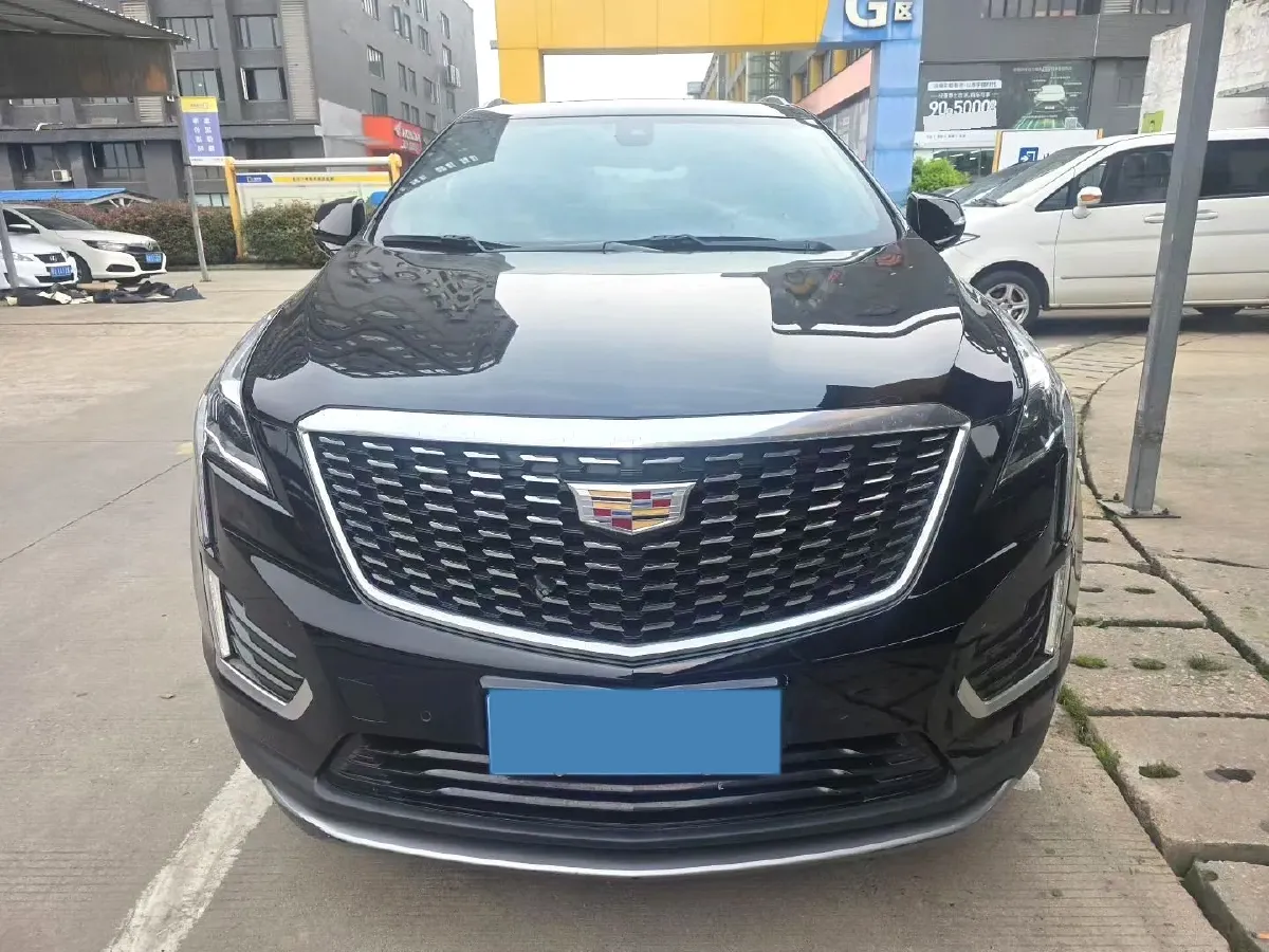 2021 Cadillac XT5 2.0T 237HP L4 9AT,autocango,china used car exporter,china ev exporter,chinese used car exporter,chinese used ev exporter