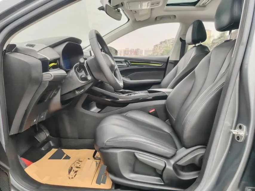 2021 Roewe i5 1.5L 120HP L4 CVT,autocango,china used car exporter,china ev exporter,chinese used car exporter,chinese used ev exporter