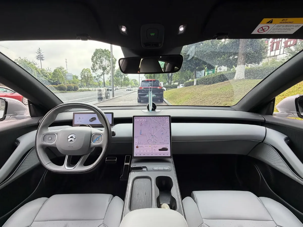 2024 NIO ET5T BEV 75KWH,autocango,china used car exporter,china ev exporter,chinese used car exporter,chinese used ev exporter
