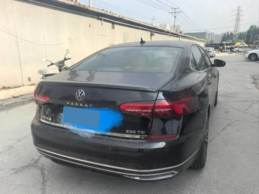 2021 Volkswagen Passat 2.0T 186HP L4 7DCT,autocango,china used car exporter,china ev exporter,chinese used car exporter,chinese used ev exporter