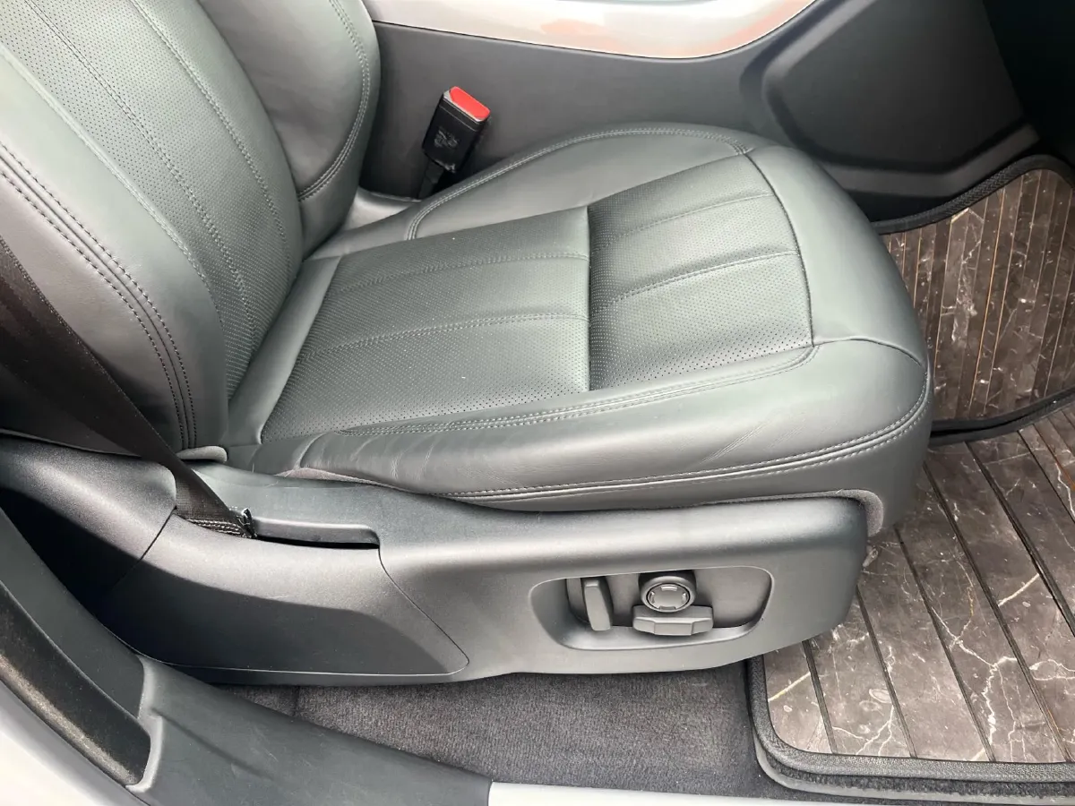 2019 Shenzer V-Class 2.0T 211HP L4 7AT,autocango,china used car exporter,china ev exporter,chinese used car exporter,chinese used ev exporter
