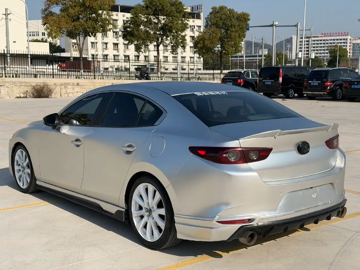 2021 Mazda 3 Axela 2.0L 158HP L4 6AT,autocango,china used car exporter,china ev exporter,chinese used car exporter,chinese used ev exporter