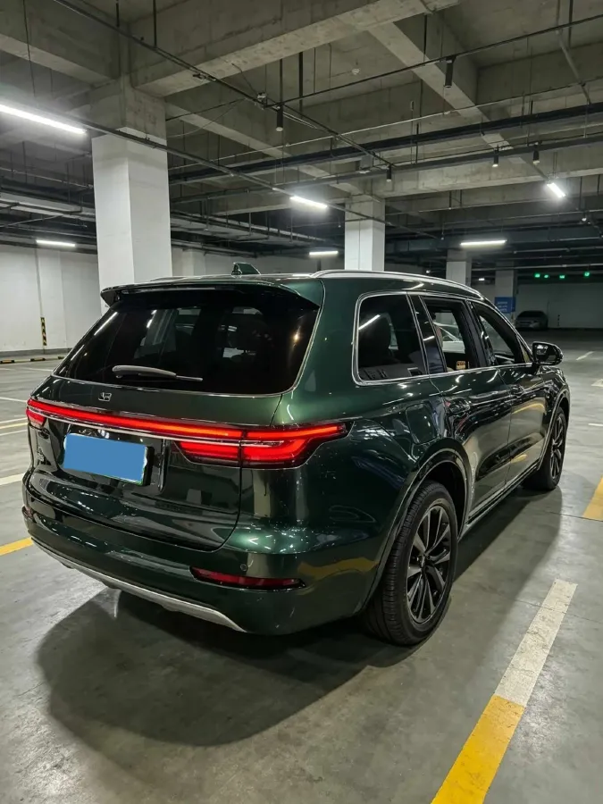 2021 Li ONE Range Extended 131HP REEV 40.5KWH,autocango,china used car exporter,china ev exporter,chinese used car exporter,chinese used ev exporter