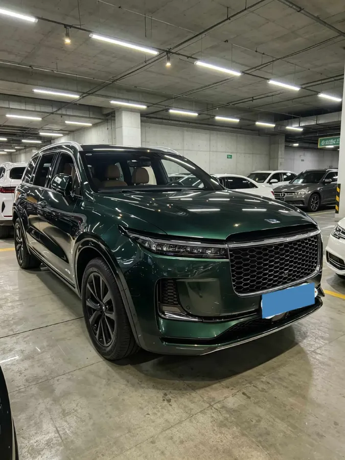 2021 Li ONE Range Extended 131HP REEV 40.5KWH,autocango,china used car exporter,china ev exporter,chinese used car exporter,chinese used ev exporter