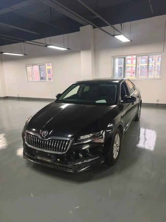 2019 Skoda Octavia 1.4T 150HP L4 7DCT,autocango,china used car exporter,china ev exporter,chinese used car exporter,chinese used ev exporter