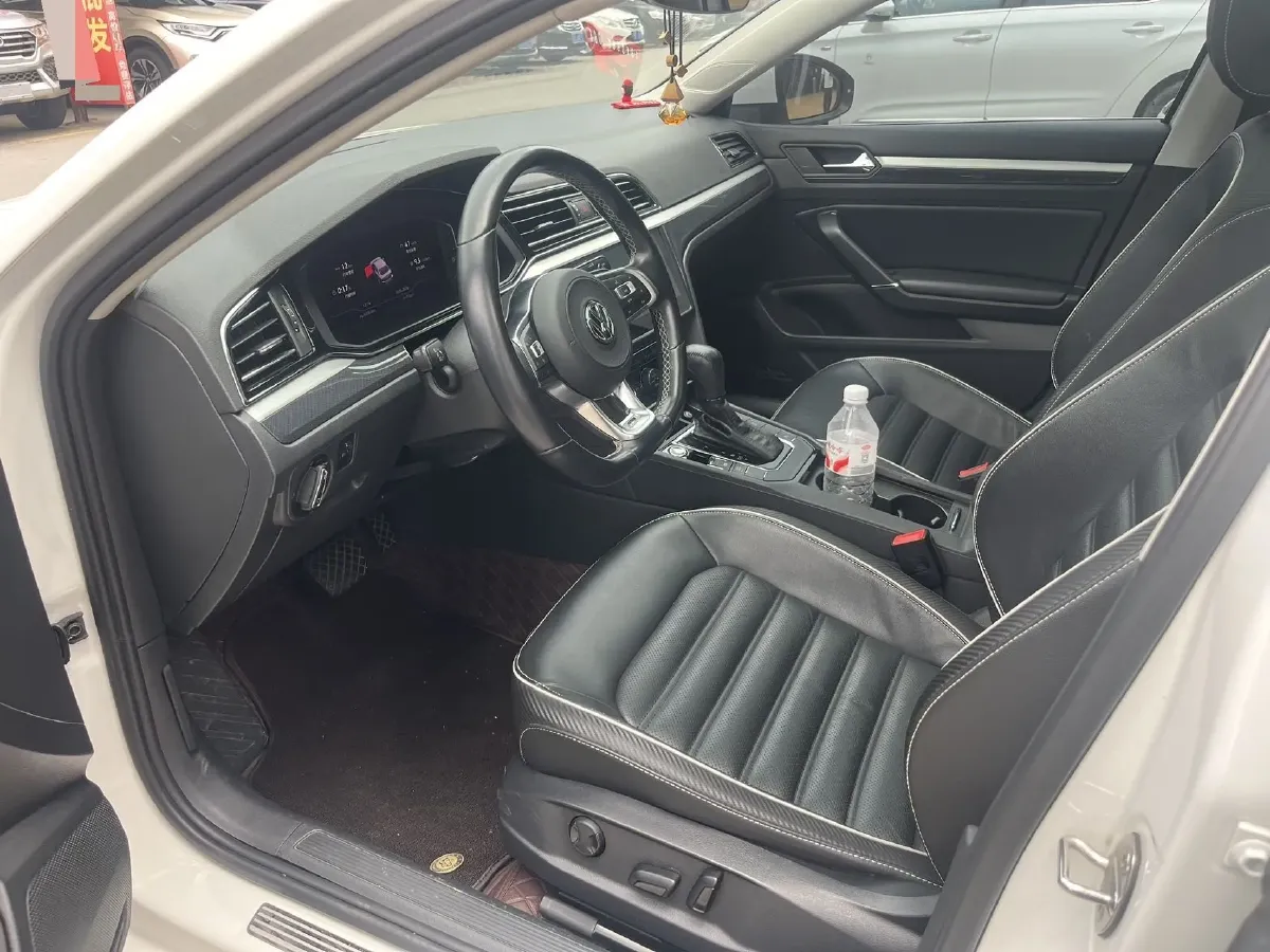 2019 Volkswagen Tayron 2.0T 186HP L4 7DCT,autocango,china used car exporter,china ev exporter,chinese used car exporter,chinese used ev exporter