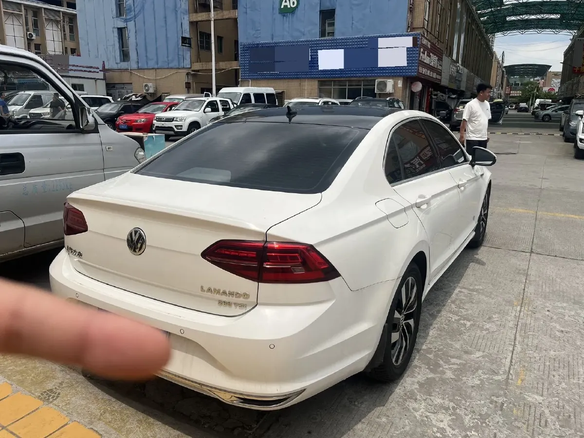 2019 Volkswagen Tayron 2.0T 186HP L4 7DCT,autocango,china used car exporter,china ev exporter,chinese used car exporter,chinese used ev exporter