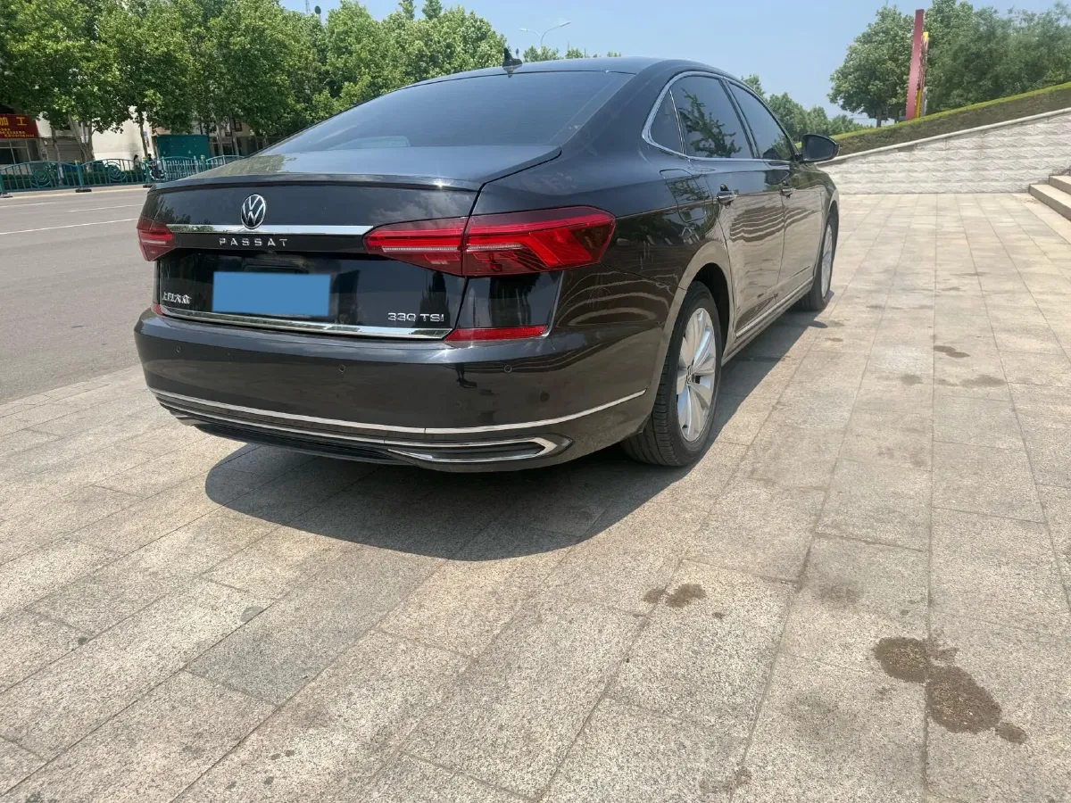 2021 Volkswagen Passat 2.0T 186HP L4 7DCT,autocango,china used car exporter,china ev exporter,chinese used car exporter,chinese used ev exporter