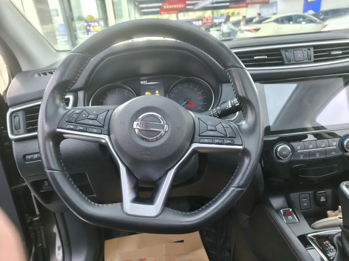 2019 Nissan Qashqai 2.0L 154HP L4 CVT,autocango,china used car exporter,china ev exporter,chinese used car exporter,chinese used ev exporter