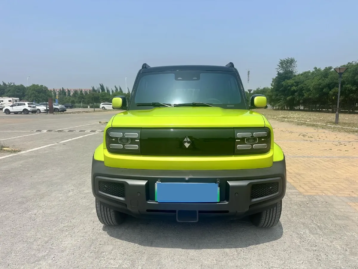 2023 BaoJun Yep BEV 28.1KWH,autocango,china used car exporter,china ev exporter,chinese used car exporter,chinese used ev exporter