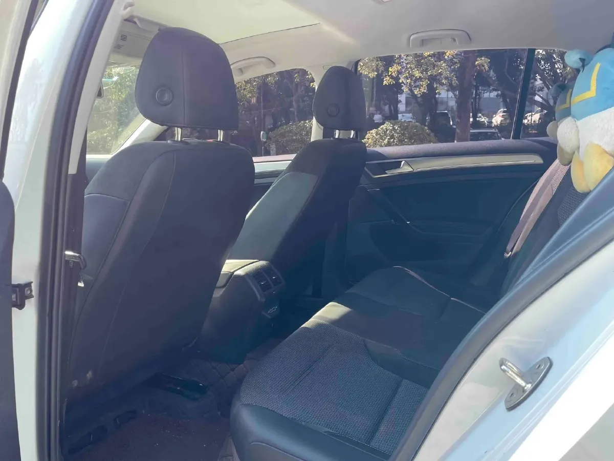 2020 Volkswagen Golf 1.4T 150HP L4 7DCT,autocango,china used car exporter,china ev exporter,chinese used car exporter,chinese used ev exporter