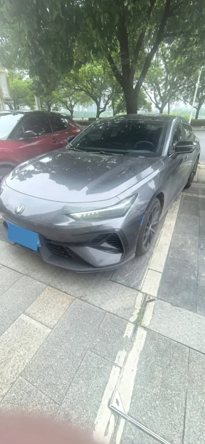 2025 ChangAn UNI-V 1.5T 192HP L4 7DCT,autocango,china used car exporter,china ev exporter,chinese used car exporter,chinese used ev exporter