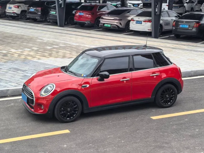 2021 MINI MINI 1.5T 136HP L3 7DCT,autocango,china used car exporter,china ev exporter,chinese used car exporter,chinese used ev exporter