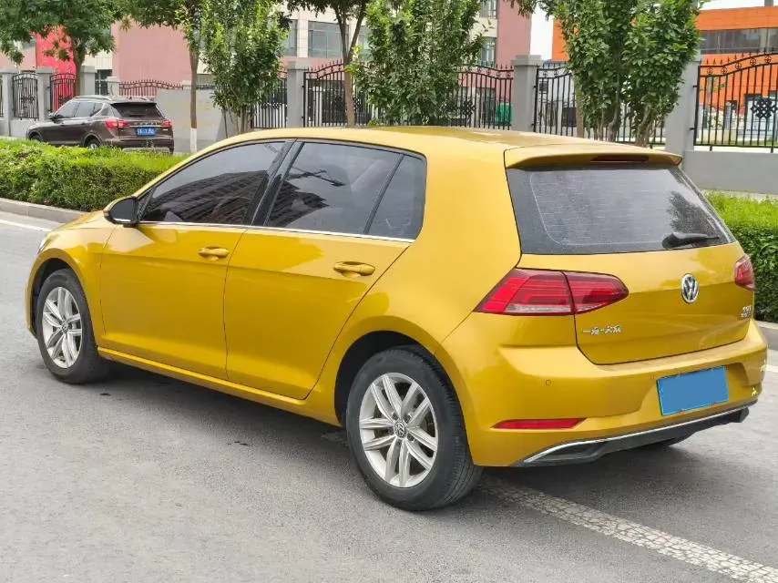 2018 Volkswagen Golf 1.4T 131HP L4 7DCT,autocango,china used car exporter,china ev exporter,chinese used car exporter,chinese used ev exporter