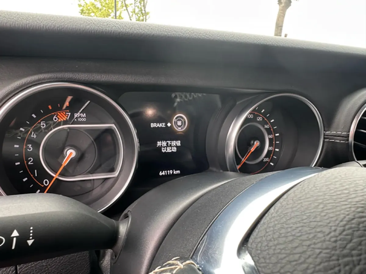 2019 Jeep Wrangler 2.0T 266HP L4 8AT,autocango,china used car exporter,china ev exporter,chinese used car exporter,chinese used ev exporter