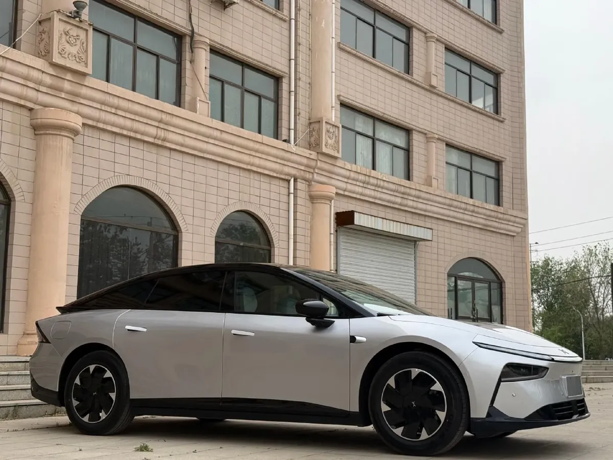 2024 Xpeng P7+ BEV 60.7KWH,autocango,china used car exporter,china ev exporter,chinese used car exporter,chinese used ev exporter