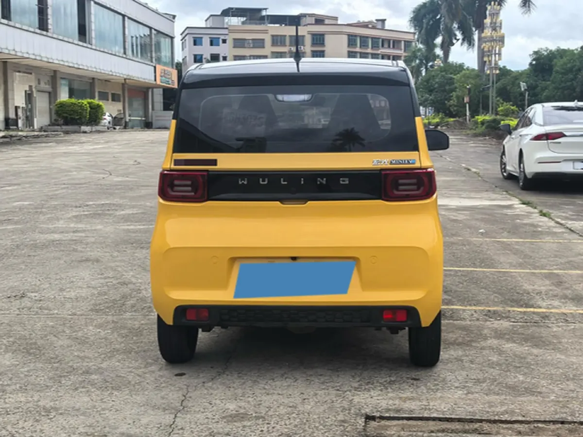 2022 LingBox uni BEV 11.52KWH,autocango,china used car exporter,china ev exporter,chinese used car exporter,chinese used ev exporter