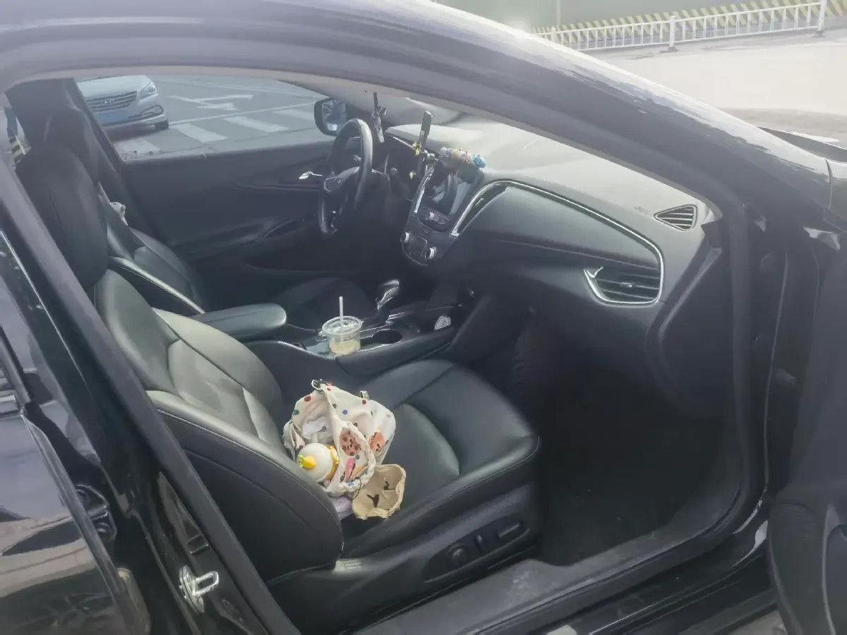2021 Chevrolet Malibu XL 2.0T 237HP L4 9AT,autocango,china used car exporter,china ev exporter,chinese used car exporter,chinese used ev exporter
