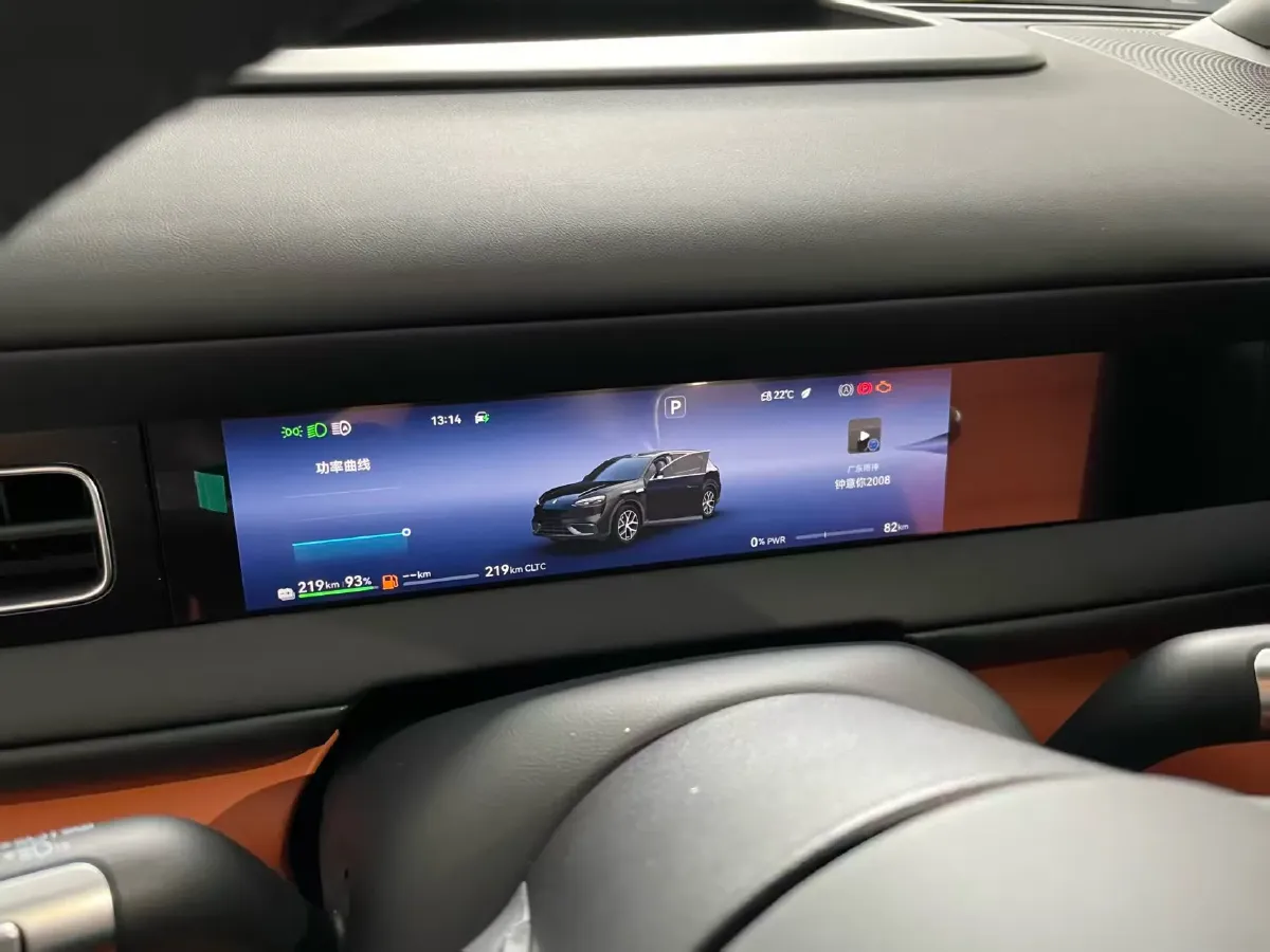 2026 Toyota Camry 2.5L 185HP L4 E-CVT Hybrid,autocango,china used car exporter,china ev exporter,chinese used car exporter,chinese used ev exporter