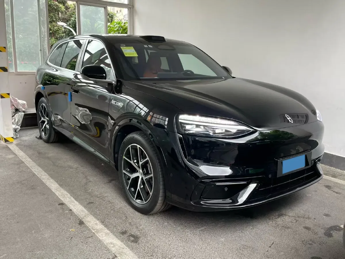 2026 Toyota Camry 2.5L 185HP L4 E-CVT Hybrid,autocango,china used car exporter,china ev exporter,chinese used car exporter,chinese used ev exporter