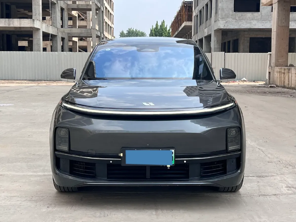 2023 Li L8 Range Extended 154HP REEV 40.9KWH,autocango,china used car exporter,china ev exporter,chinese used car exporter,chinese used ev exporter