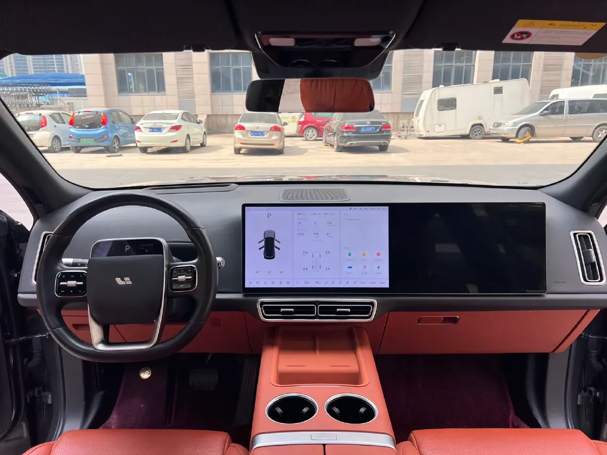 2023 Li L8 Range Extended 154HP REEV 40.9KWH,autocango,china used car exporter,china ev exporter,chinese used car exporter,chinese used ev exporter
