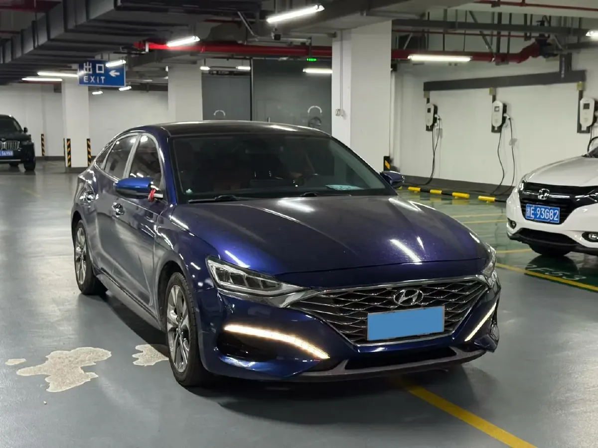 2019 Hyundai La Festa 1.6T 190HP L4 7DCT,autocango,china used car exporter,china ev exporter,chinese used car exporter,chinese used ev exporter