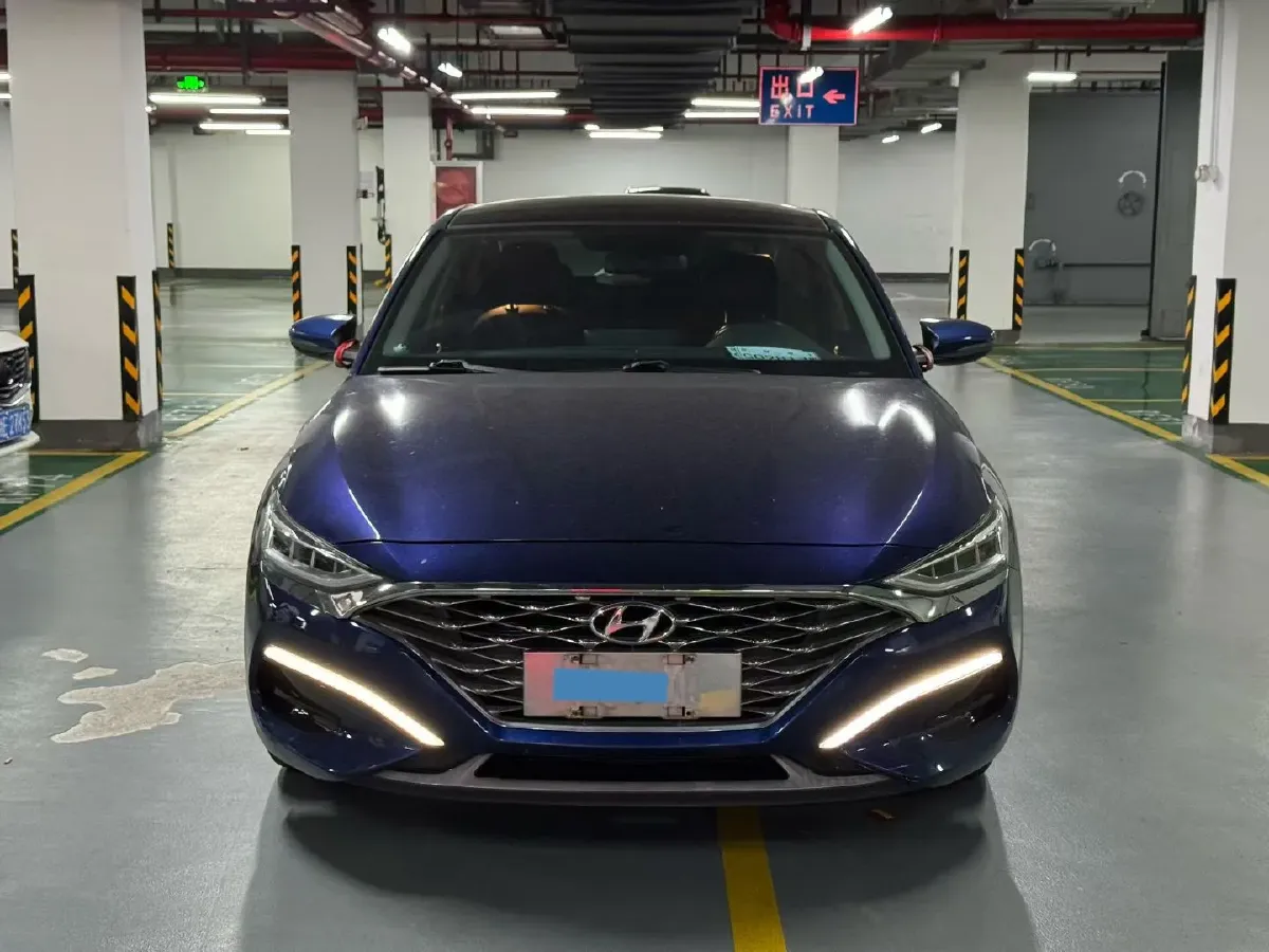 2019 Hyundai La Festa 1.6T 190HP L4 7DCT,autocango,china used car exporter,china ev exporter,chinese used car exporter,chinese used ev exporter