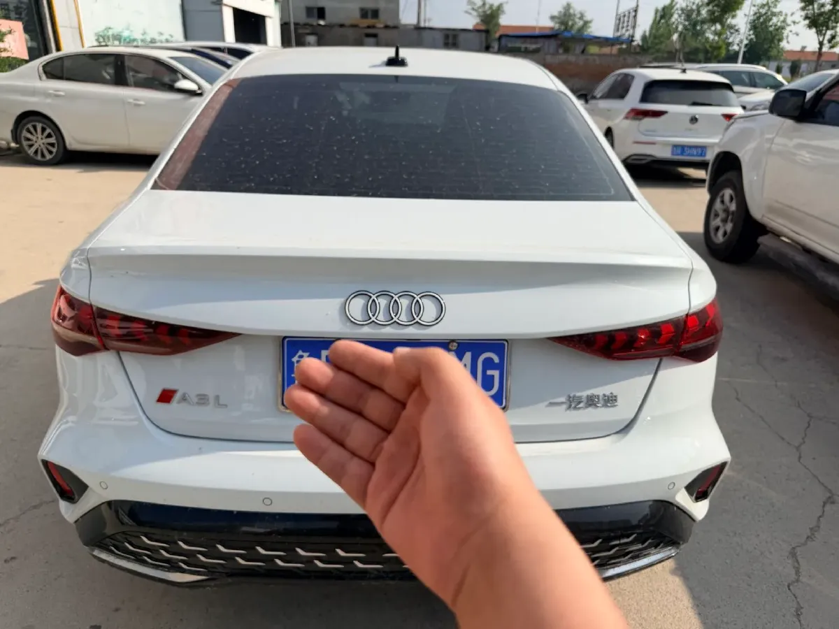 2025 Audi A3 1.5T 160HP L4 7DCT,autocango,china used car exporter,china ev exporter,chinese used car exporter,chinese used ev exporter