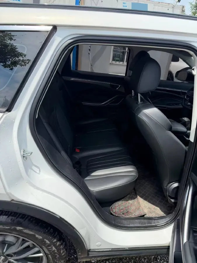 2022 Bestune T55 1.5T 169HP L4 7DCT,autocango,china used car exporter,china ev exporter,chinese used car exporter,chinese used ev exporter