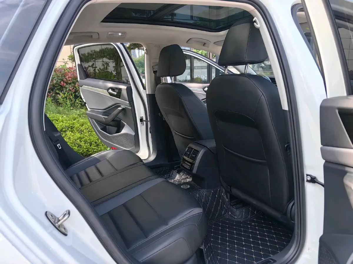 2021 Volkswagen Sagitar 1.4T 150HP L4 7DCT,autocango,china used car exporter,china ev exporter,chinese used car exporter,chinese used ev exporter