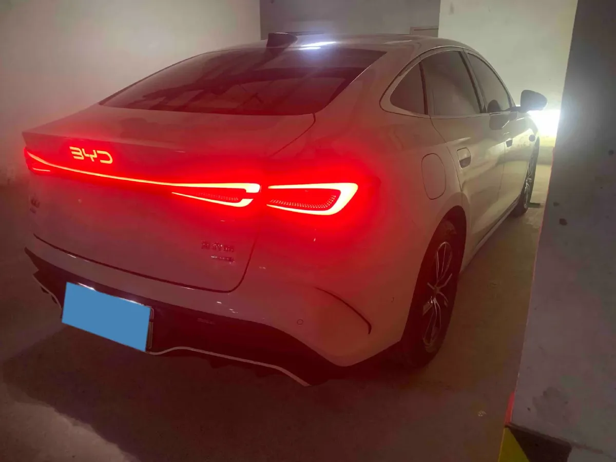 2025 BYD Seal06 1.5L 101HP L4 E-CVT PHEV 10.08KWH,autocango,china used car exporter,china ev exporter,chinese used car exporter,chinese used ev exporter