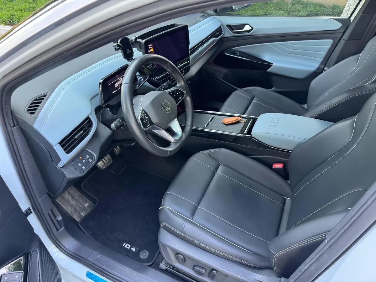 2023 Leapmotor C01 1.5L 95HP L4 REEV 43.7KWH,autocango,china used car exporter,china ev exporter,chinese used car exporter,chinese used ev exporter