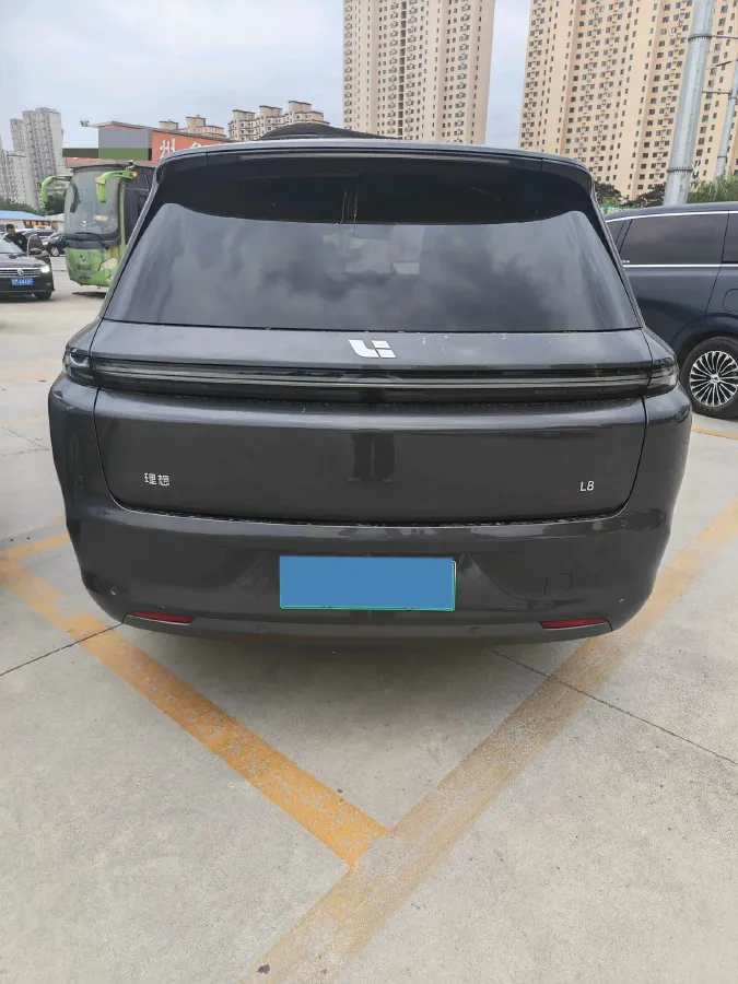 2023 Li L8 Range Extended 154HP REEV 40.9KWH,autocango,china used car exporter,china ev exporter,chinese used car exporter,chinese used ev exporter