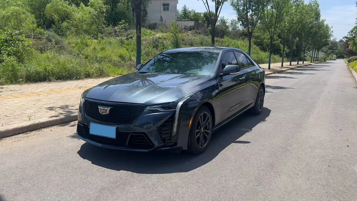 2021 Cadillac CT4 2.0T 237HP L4 8AT,autocango,china used car exporter,china ev exporter,chinese used car exporter,chinese used ev exporter