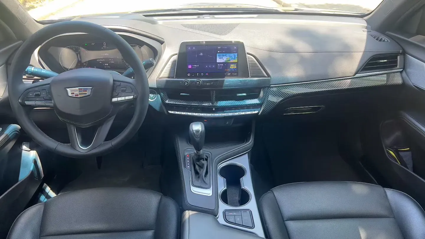 2021 Cadillac CT4 2.0T 237HP L4 8AT,autocango,china used car exporter,china ev exporter,chinese used car exporter,chinese used ev exporter