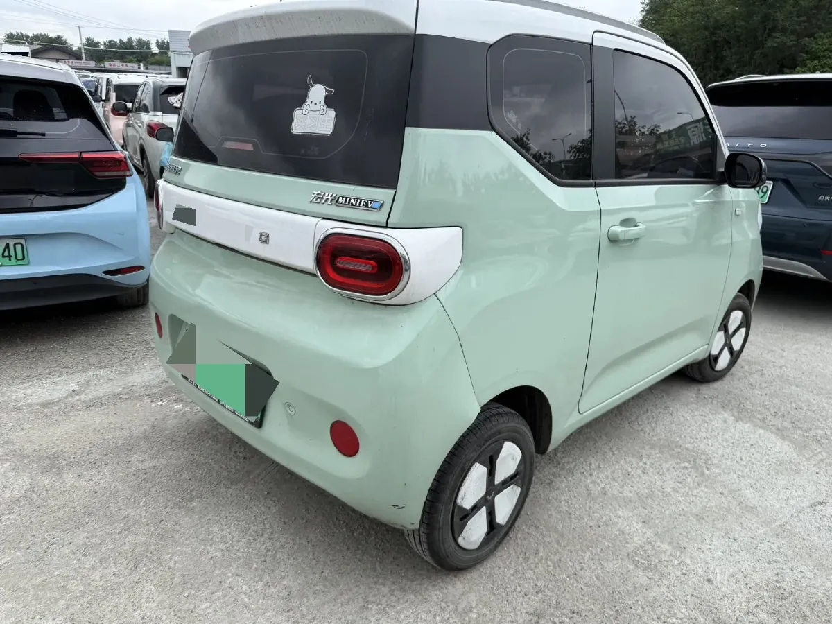 2024 WuLing HongGuang MINI EV BEV 17.3KWH,autocango,china used car exporter,china ev exporter,chinese used car exporter,chinese used ev exporter