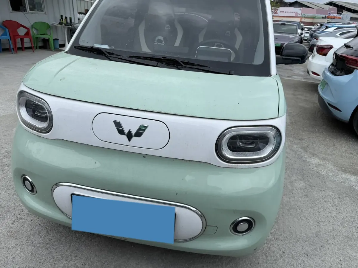 2024 WuLing HongGuang MINI EV BEV 17.3KWH,autocango,china used car exporter,china ev exporter,chinese used car exporter,chinese used ev exporter