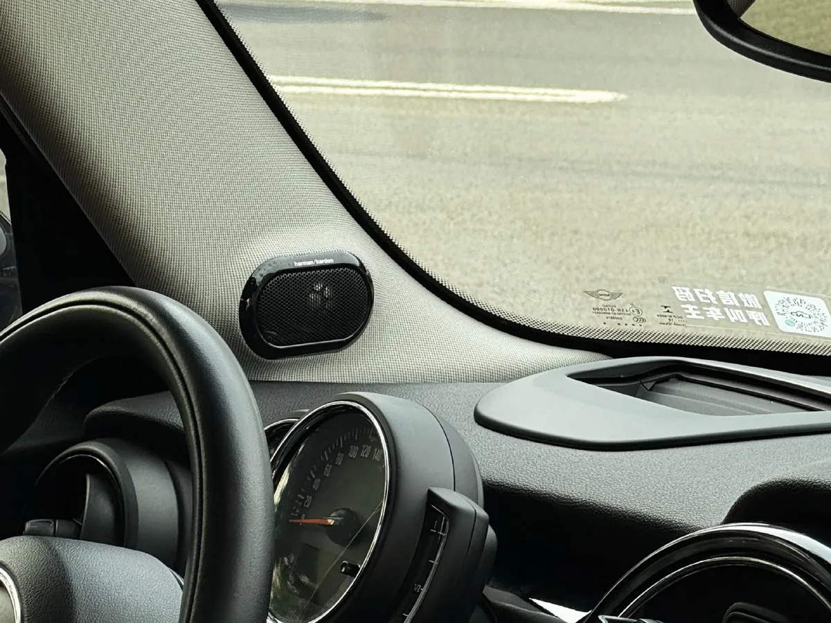 2018 MINI COUNTRYMAN 1.5T 136HP L3 6AT,autocango,china used car exporter,china ev exporter,chinese used car exporter,chinese used ev exporter