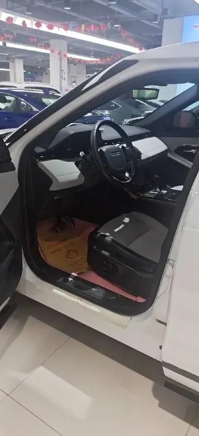 2020 Land Rover Range Rover Evoque 2.0T 249HP L4 9AT,autocango,china used car exporter,china ev exporter,chinese used car exporter,chinese used ev exporter