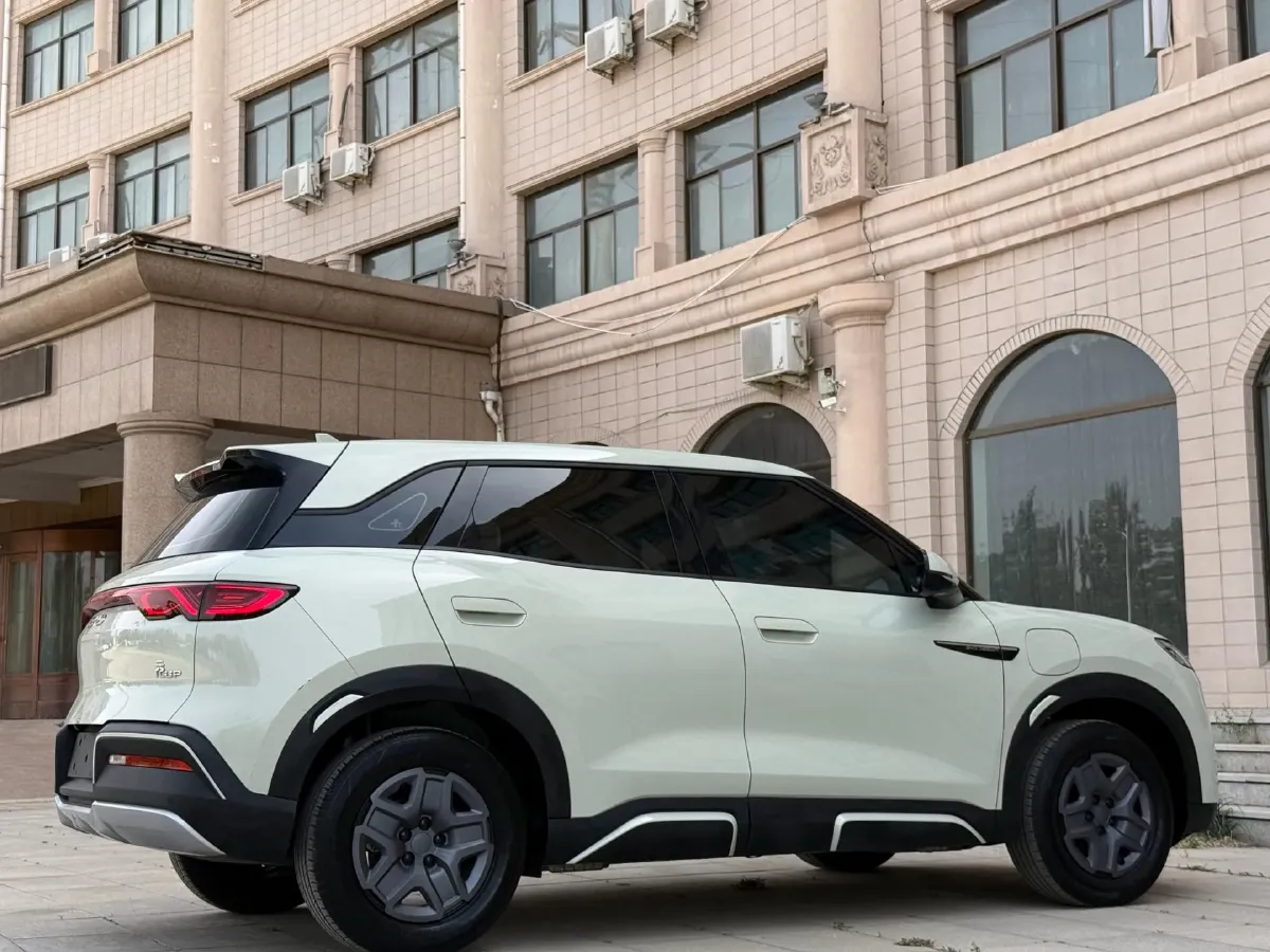 2024 BYD YuanUP BEV 45.12KWH,autocango,china used car exporter,china ev exporter,chinese used car exporter,chinese used ev exporter